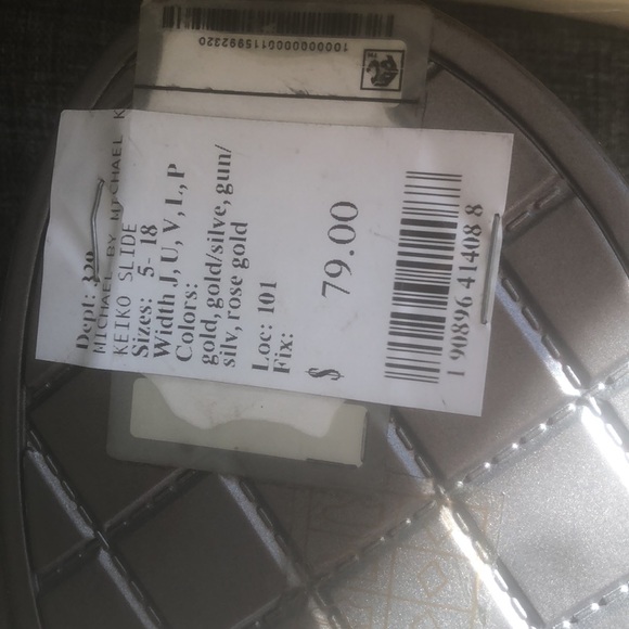 NWT Michael Kors sandals - Picture 7 of 12